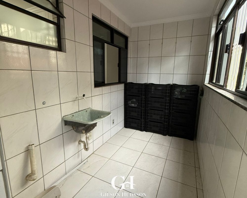 WhatsApp Image 2025-11-28 at 09.42.06 (2)