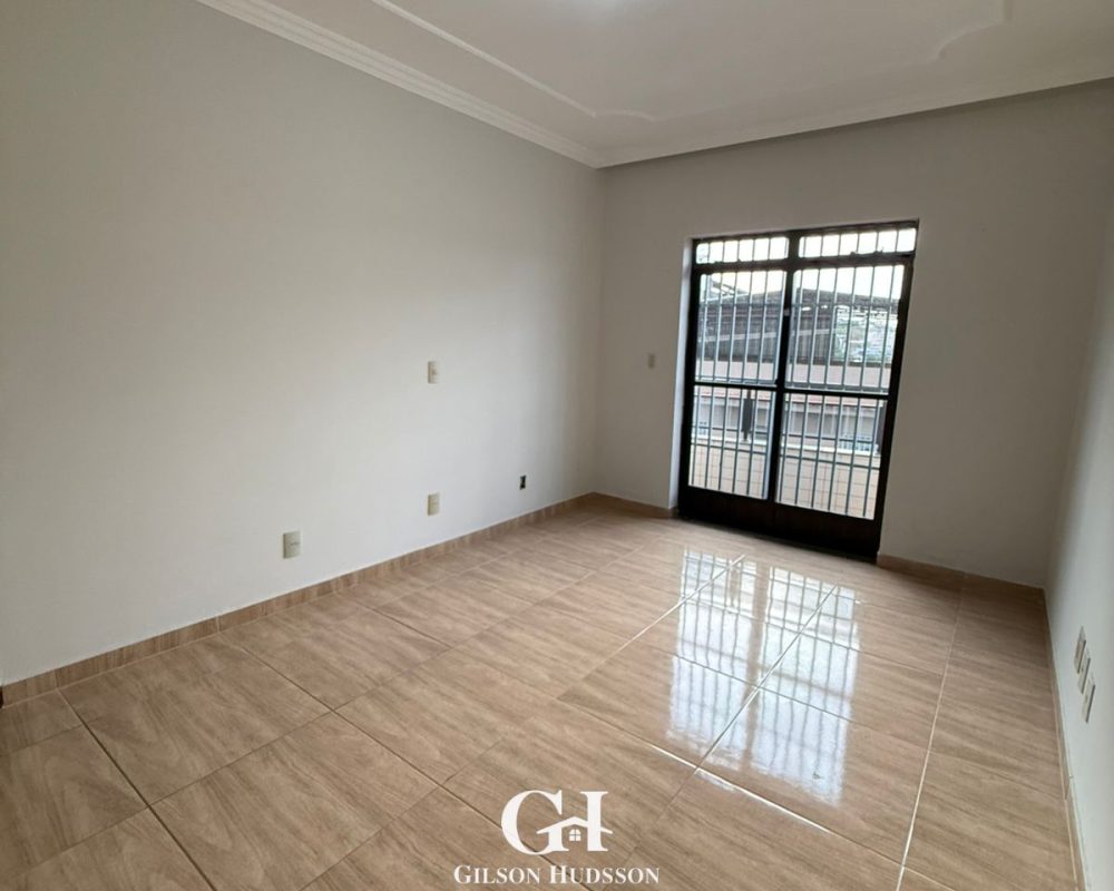 WhatsApp Image 2025-11-28 at 09.42.08