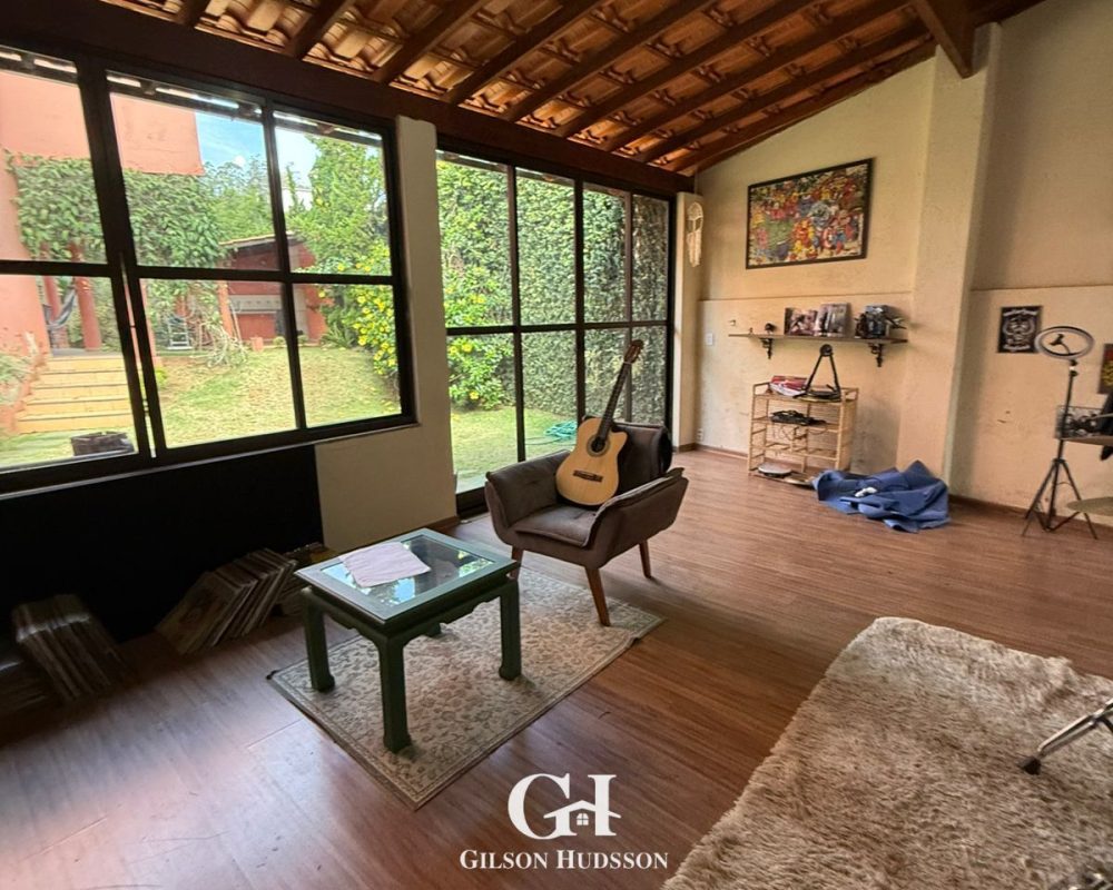 WhatsApp Image 2025-12-03 at 12.54.04