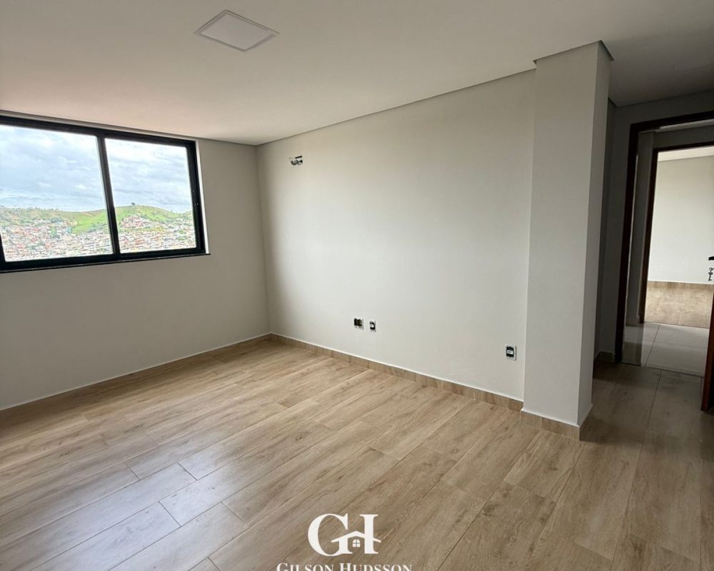 WhatsApp Image 2025-12-10 at 17.49.30 (2)