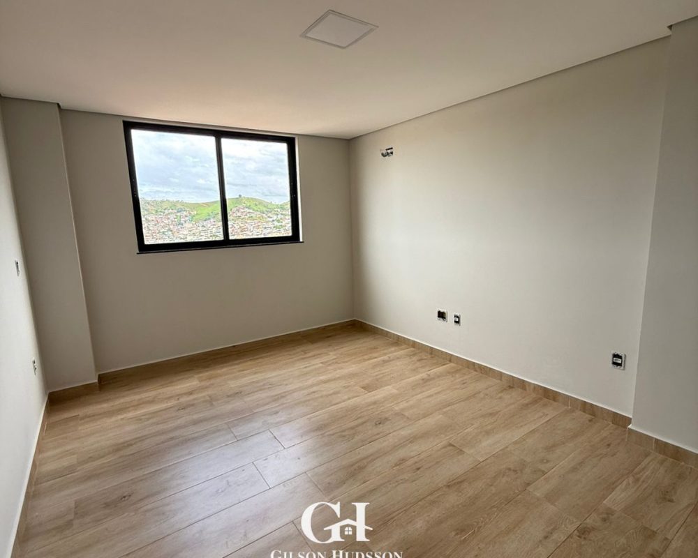 WhatsApp Image 2025-12-10 at 17.49.30 (3)