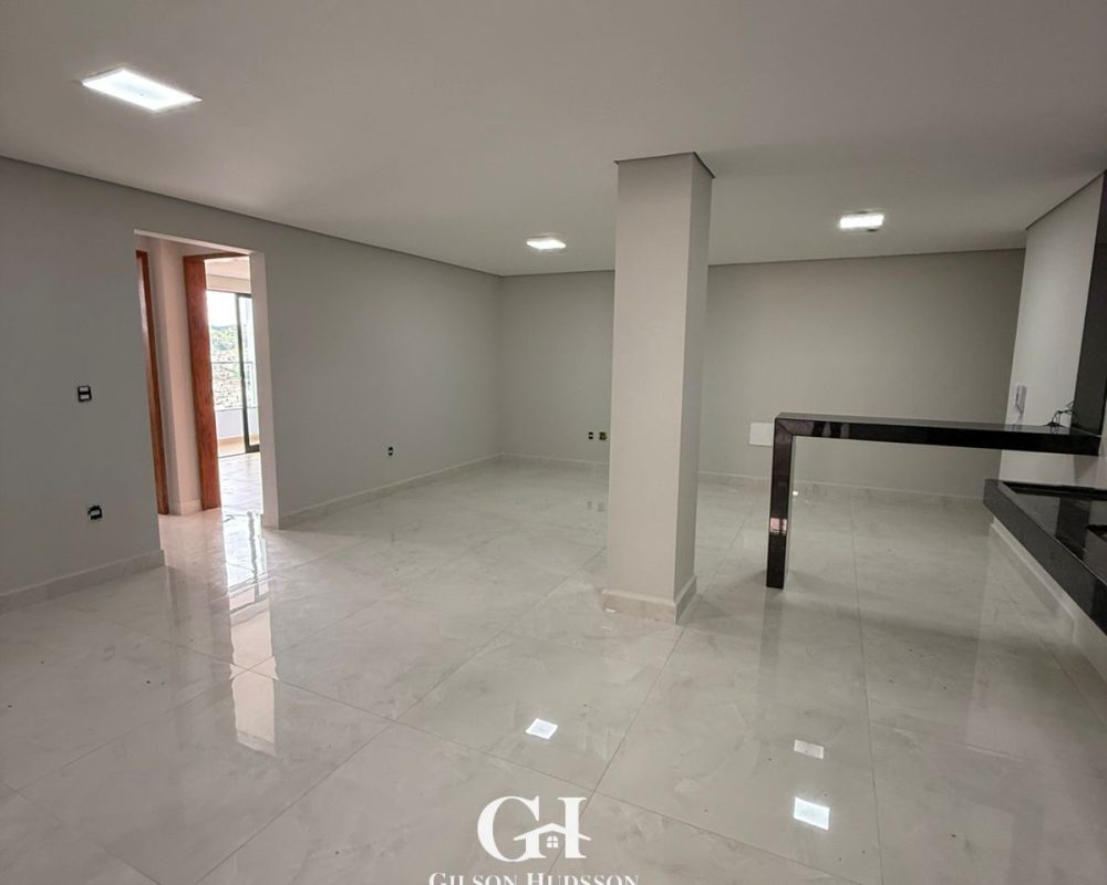 WhatsApp Image 2025-12-10 at 17.49.32 (3)