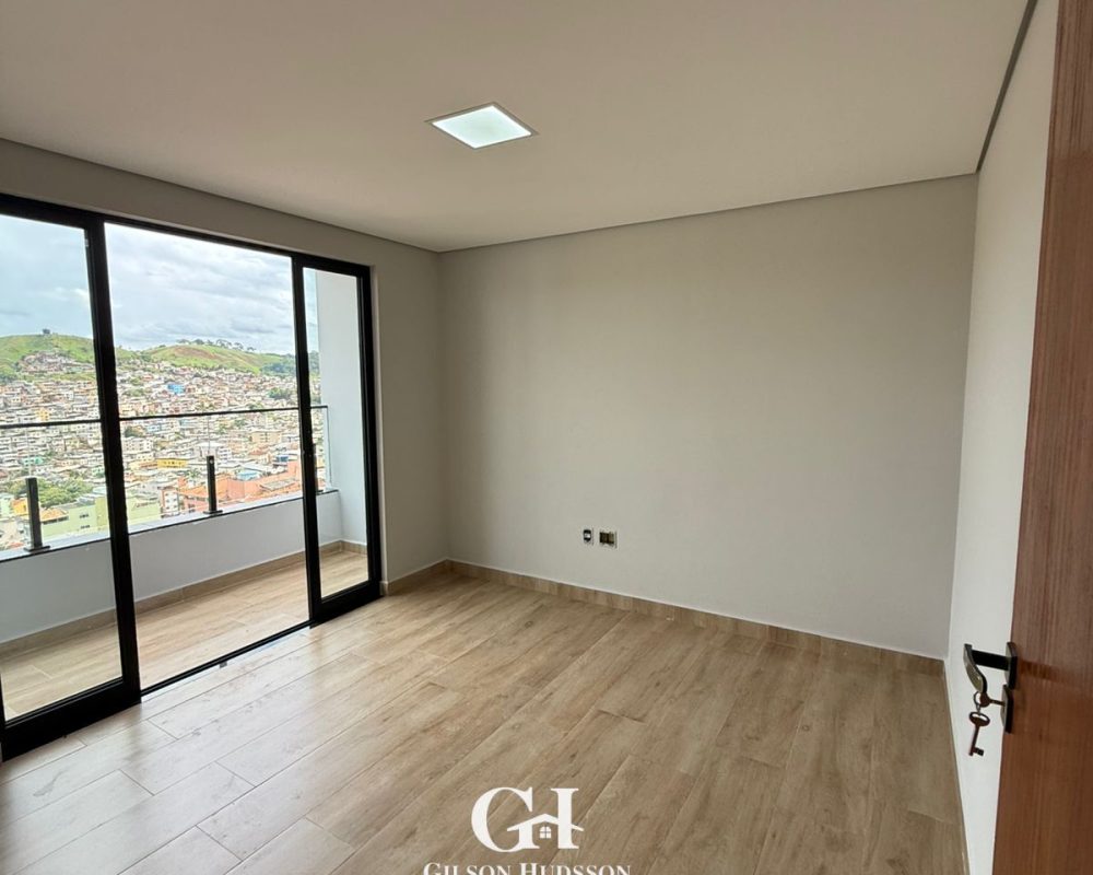 WhatsApp Image 2025-12-10 at 17.49.32